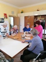 Upiekli sme si orechový koláčik