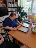 Upiekli sme si orechový koláčik